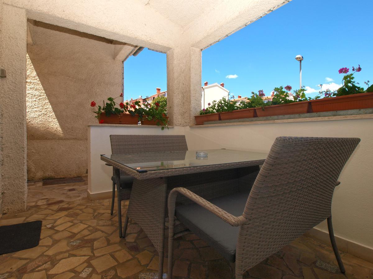 Apartment Mladen 1588 Pula