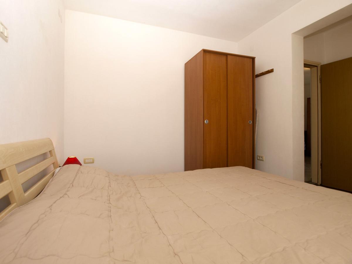 Mladen 1588 Apartment *